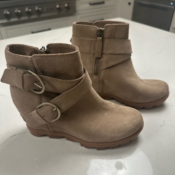Sorel Joan of Arctic Wedge II Buckle size 6 - Picture 2 of 3